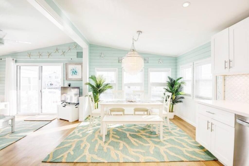Oceania... Water Front Cottage Retreat ~ Cudjoe Key Exterior photo